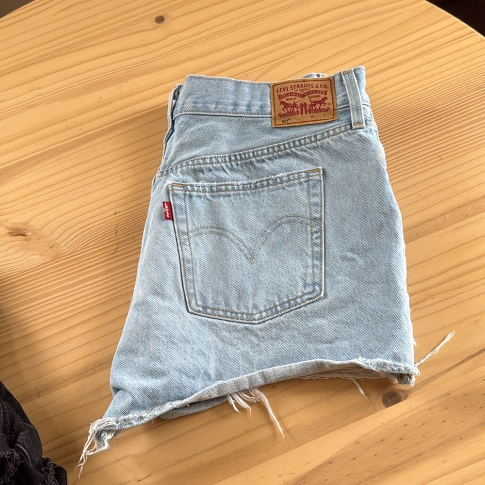 Levi’s denim shorts